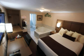 Отель Campbellford River Inn  Кэмпбеллфорд